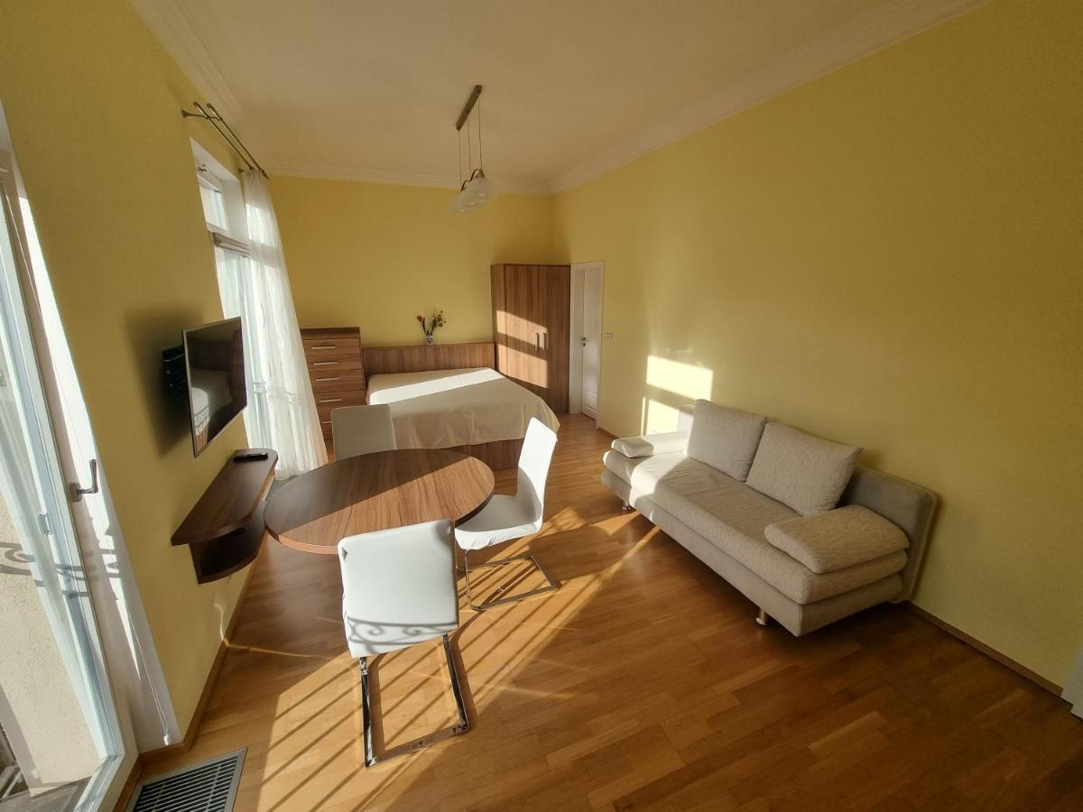 Apartman Orsten มาเรียอานซเกลาซนี ภายนอก รูปภาพ